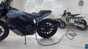 LiveWire S2 Del Mar Electric motorcycle all specification feature price and launching latest update :-