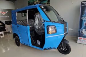 Montra Electric Super Auto E Rickshaw motor power Battery power range and all specification feature price and latest launching update in  2024-2025 :-
