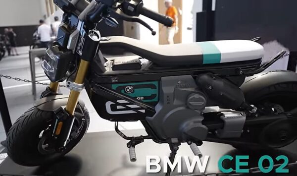 BMW CE02 Electric Scooter 2024 Features