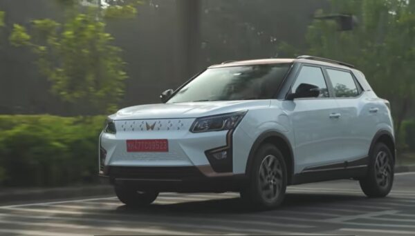 Mahindra XUV400 EV All Features Specifications and Price