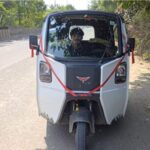 Montra Electric Super Auto E Rickshaw motor power Battery power range and all specification feature price and latest launching update in 2024-2025 :-