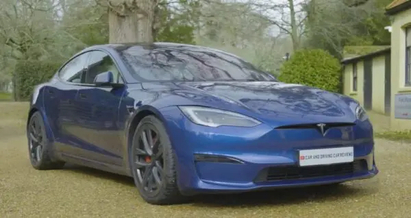 Tesla Model S Electric Car motor power battery power top speed range price with all specification feature and latest launching update 2025 2026 :-